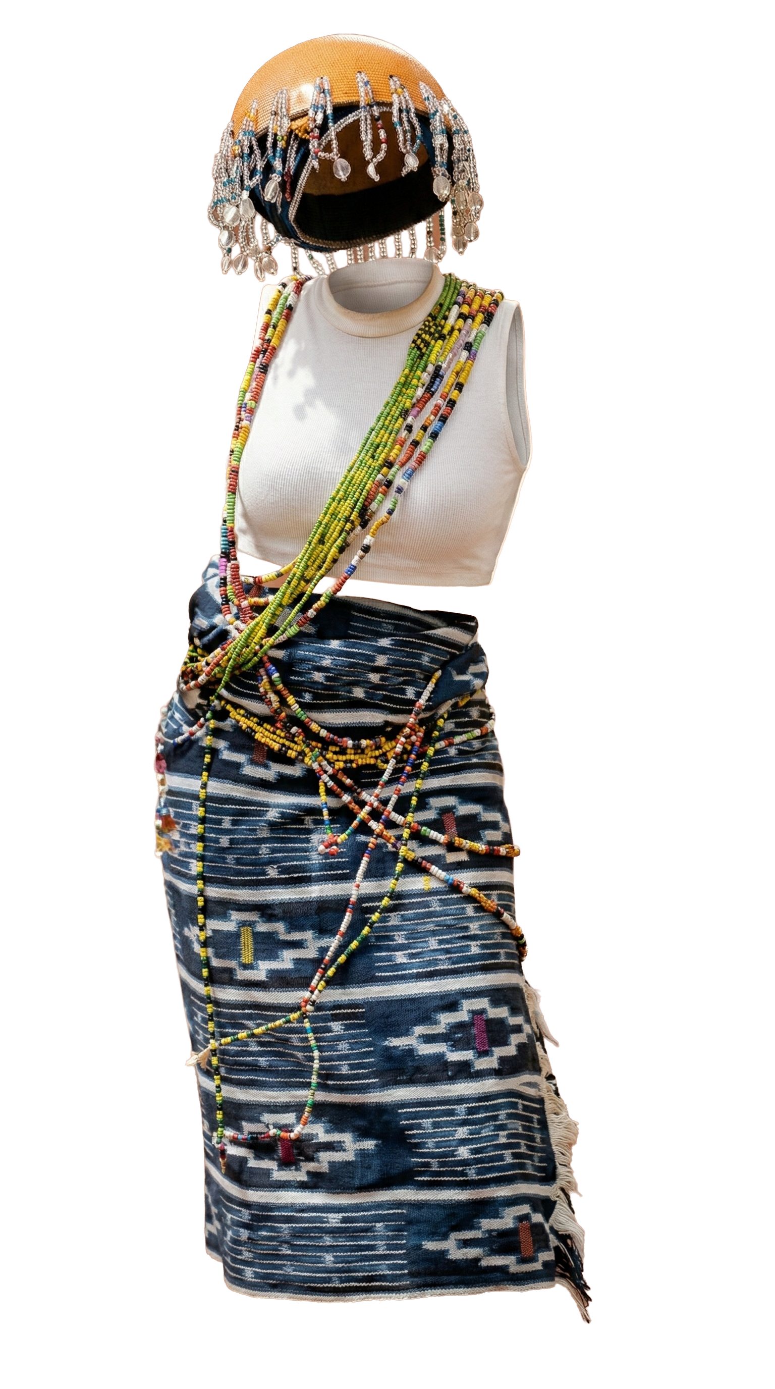 Costume Sérère en coton tissé artisanalement avec des motifs symboliques